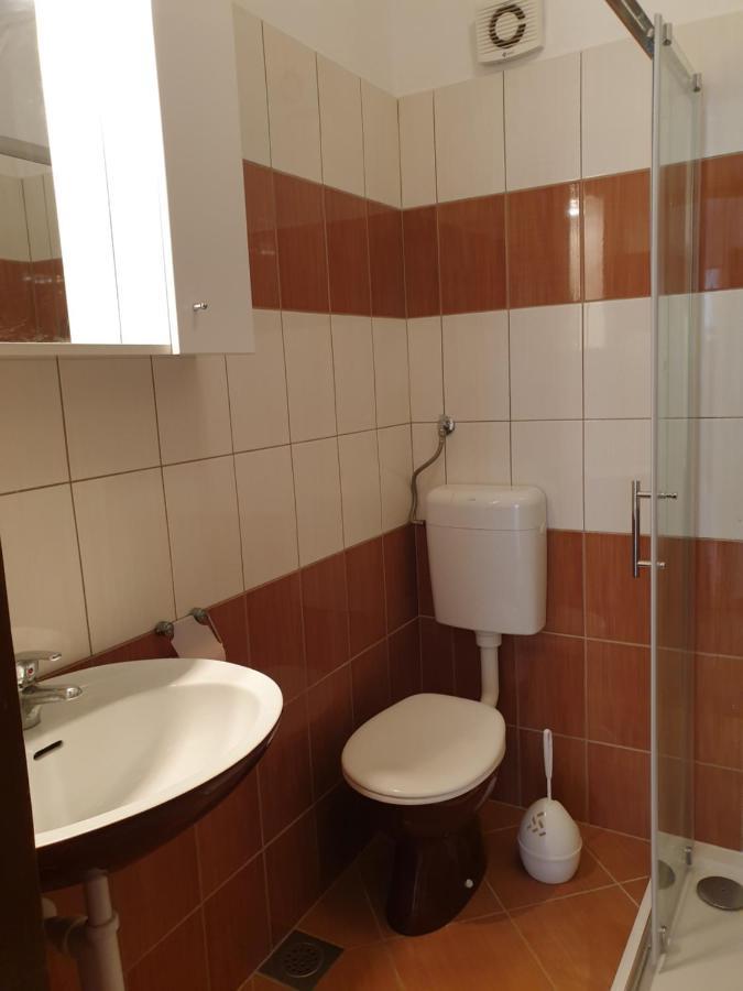 Apartments Josko Barbat Barbat na Rabu Exterior foto